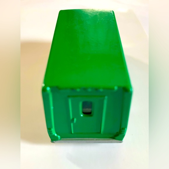 🟩 Matchbox 1990s Chevy National Car Rental Transport Bus Rare - Picture 4 of 5